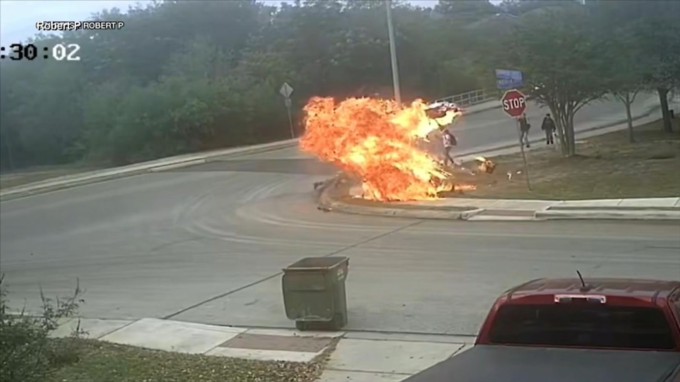 Video Motorcycle crash narrowly misses children