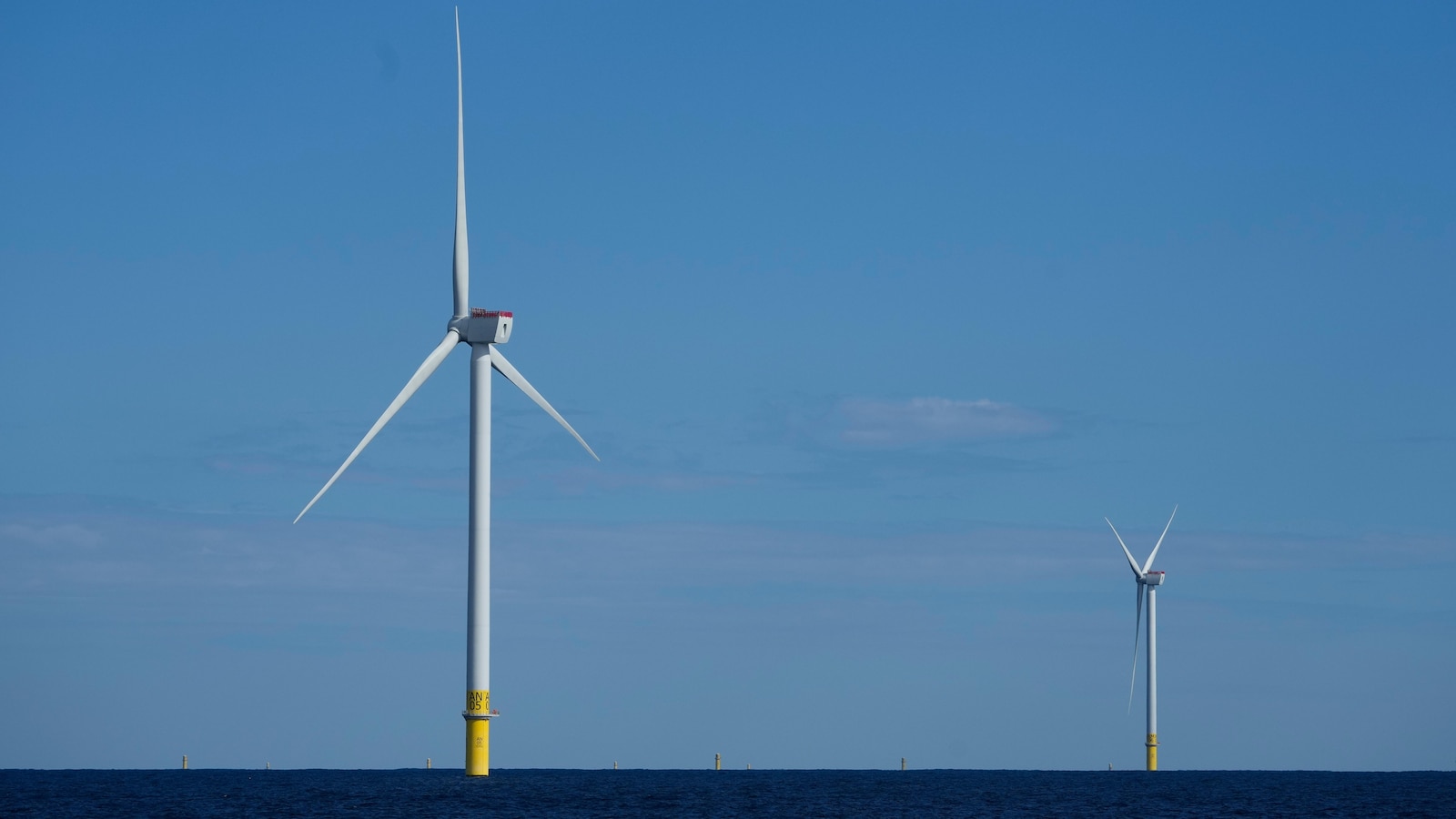 Trump administration cancels plans to develop new offshore wind projects Trump administration cancels plans to develop new offshore wind projects