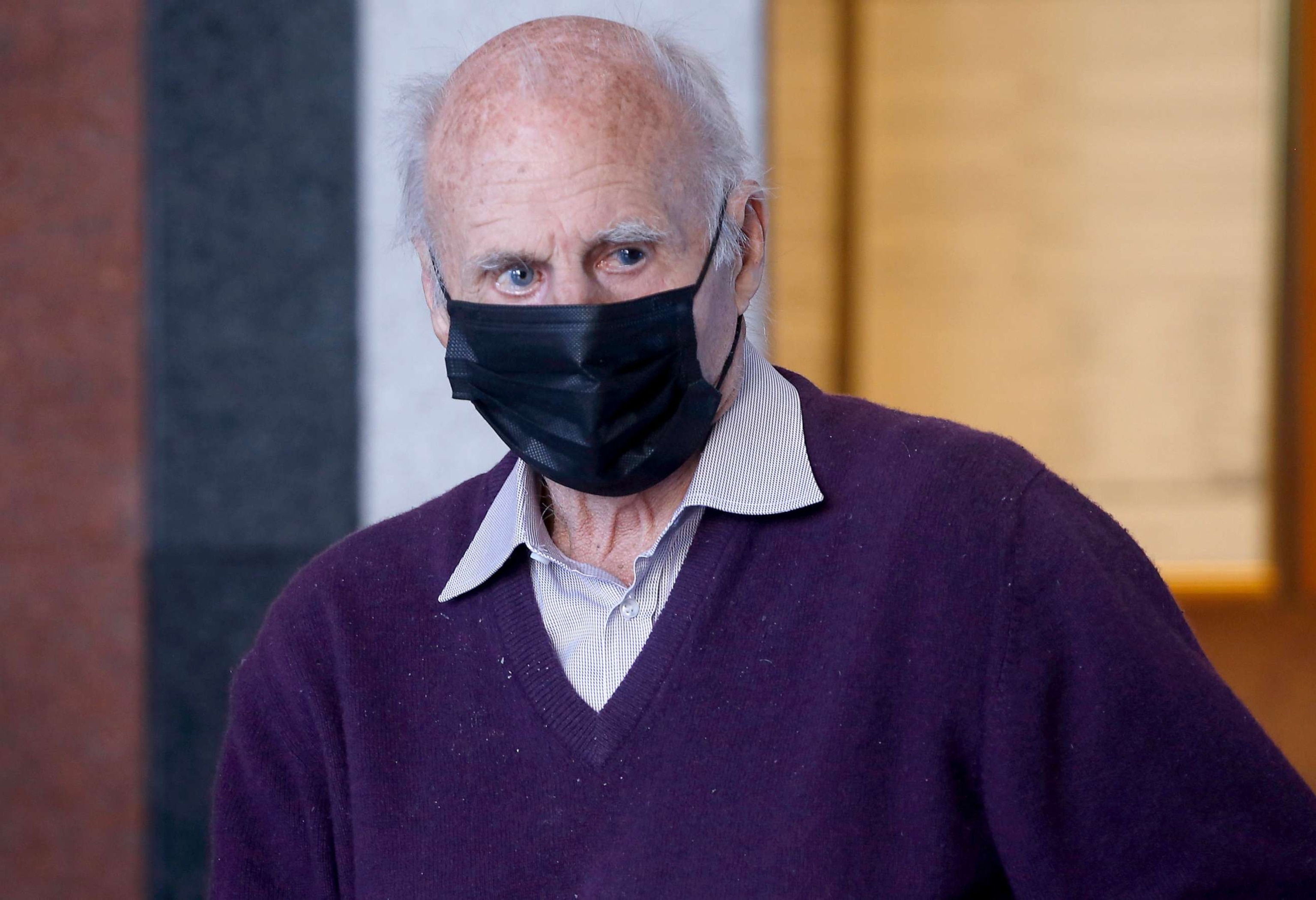 PHOTO: Tom Girardi arrives for an initial court appearance at the Edward Roybal Federal Court Building in Los Angeles, Feb. 6, 2023.