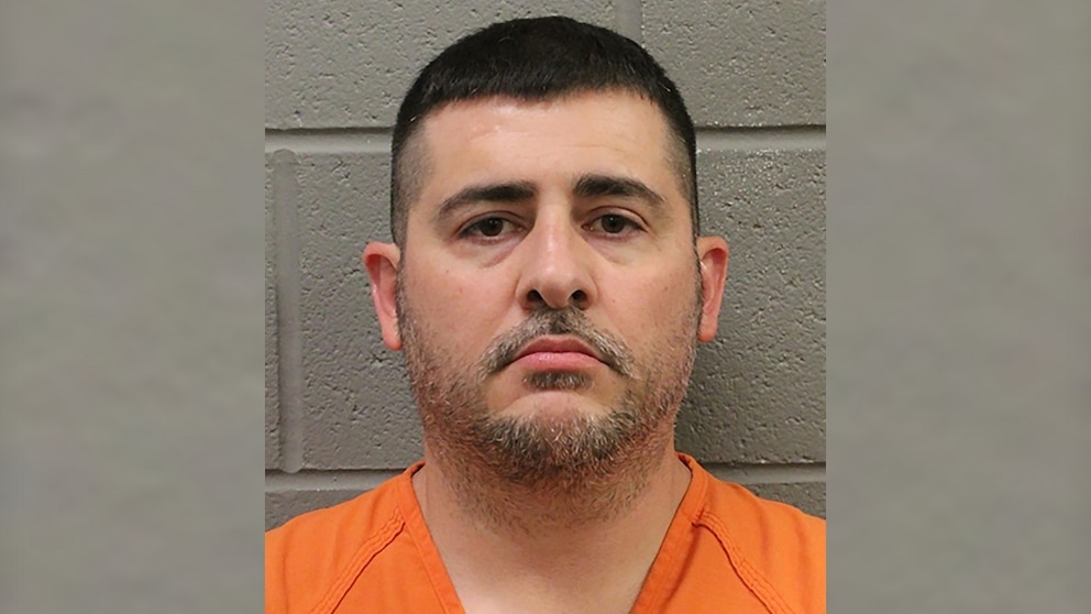 Man charged with murder in Houston door-knock prank shooting of 11-year-old boy - ABC News