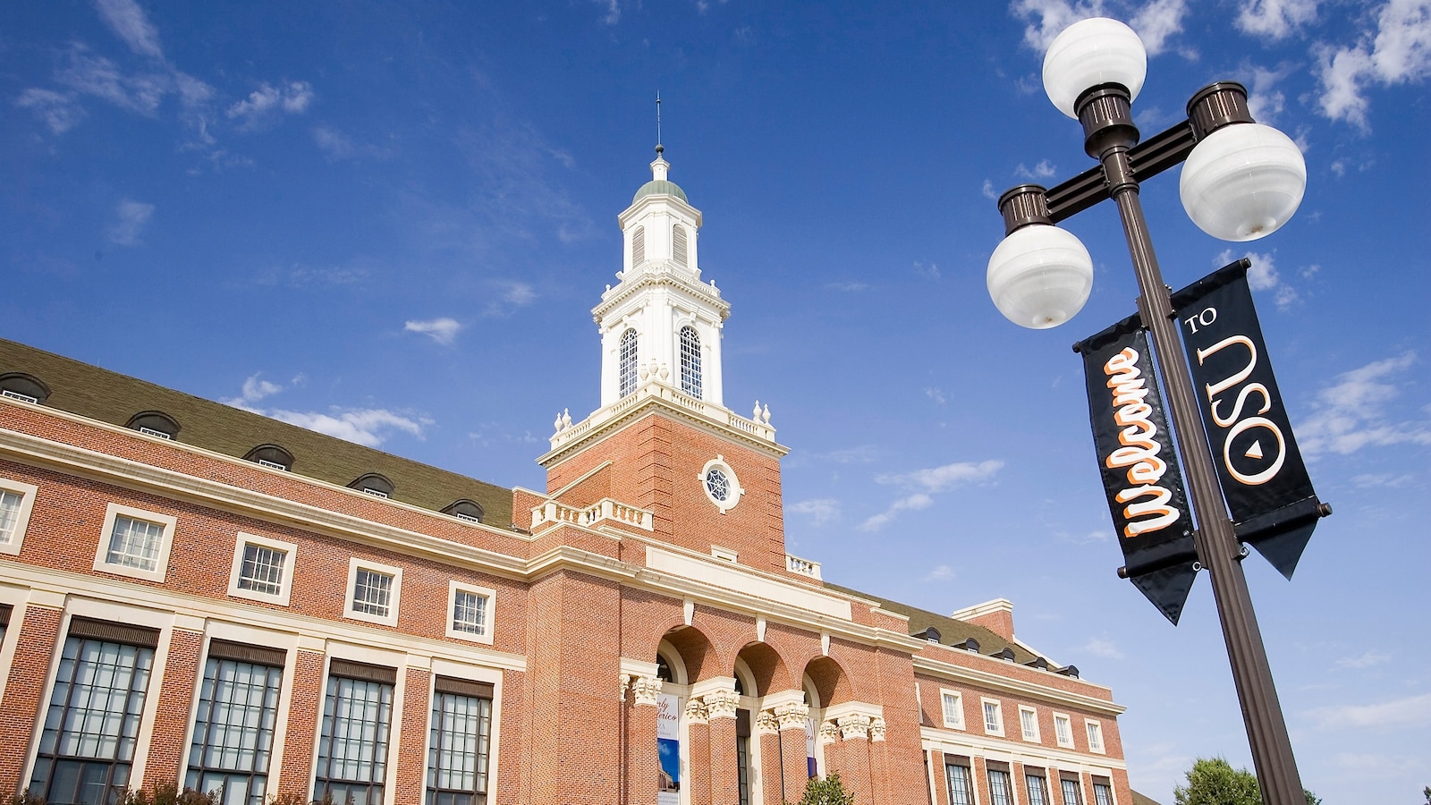 3 injured in shooting outside Oklahoma State University residential hall: Police