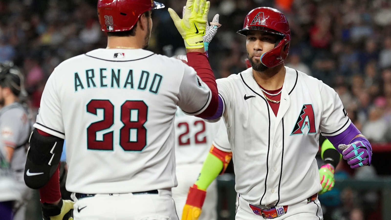 Diamondbacks Beat Giants 8-2 as Marte Homers in Fourth Straight Game
