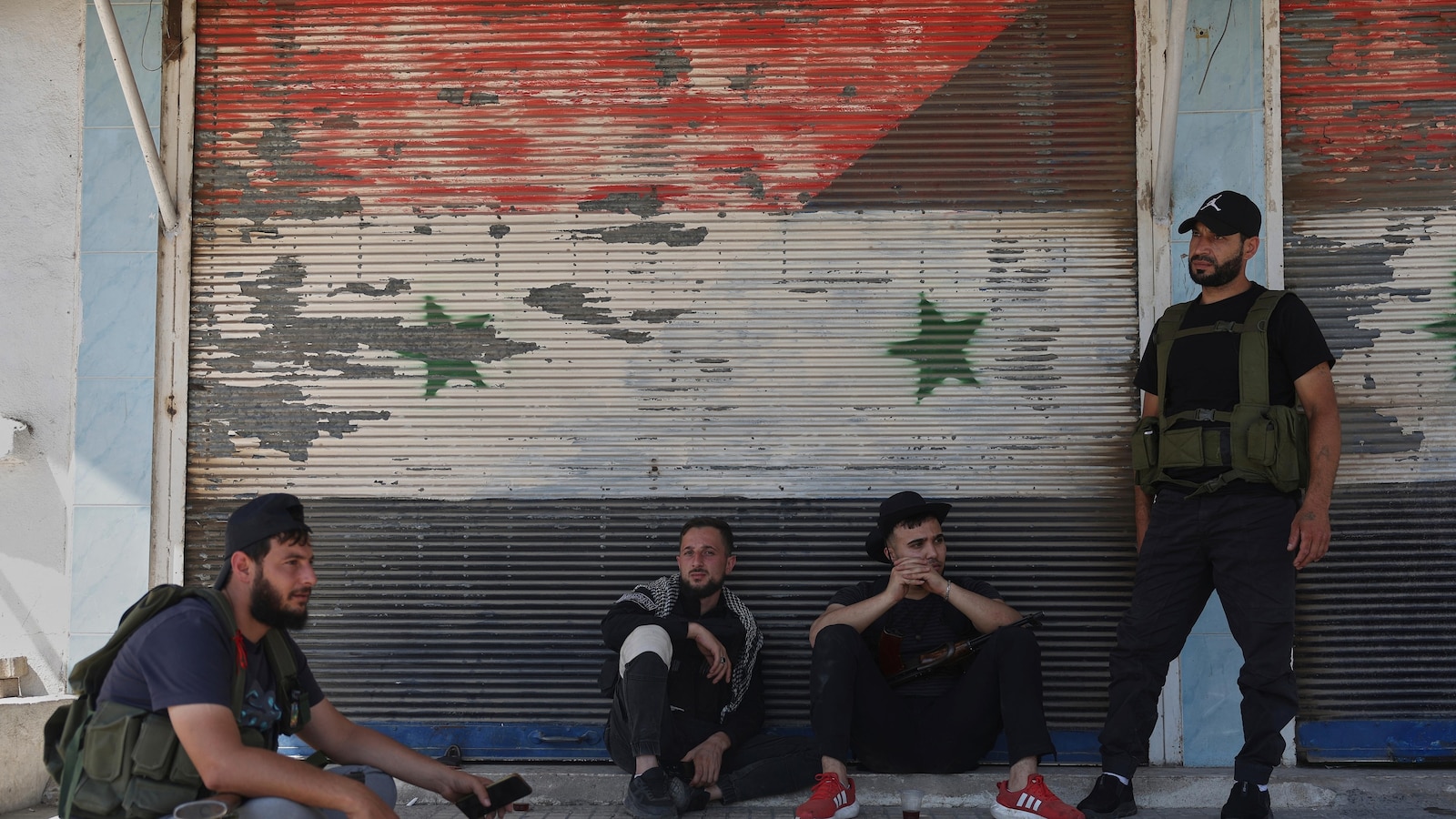 Syrian government forces set to reenter Sweida province after renewed Druze-Bedouin clashes