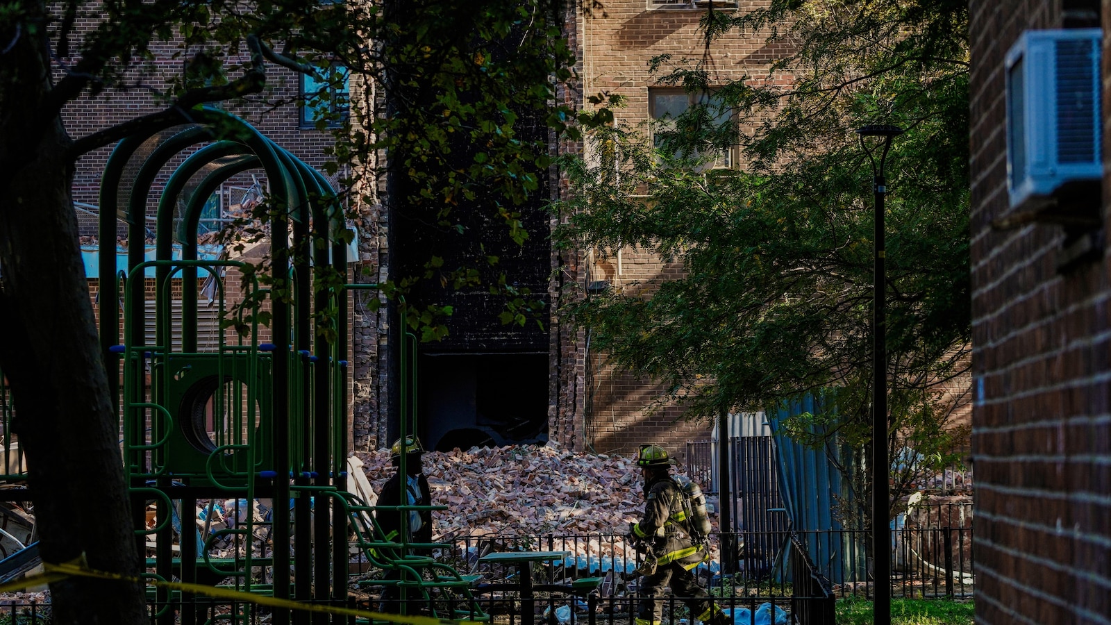 Part of Bronx high-rise apartment building collapses, no injuries reported