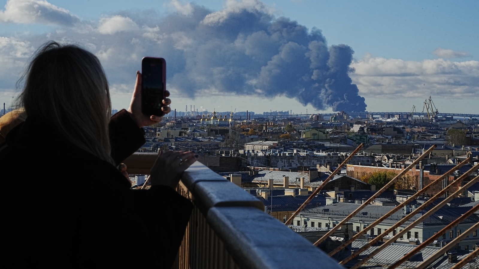 St Petersburg oil facilities ablaze as Ukraine launches more than 1,000 drones at Russia