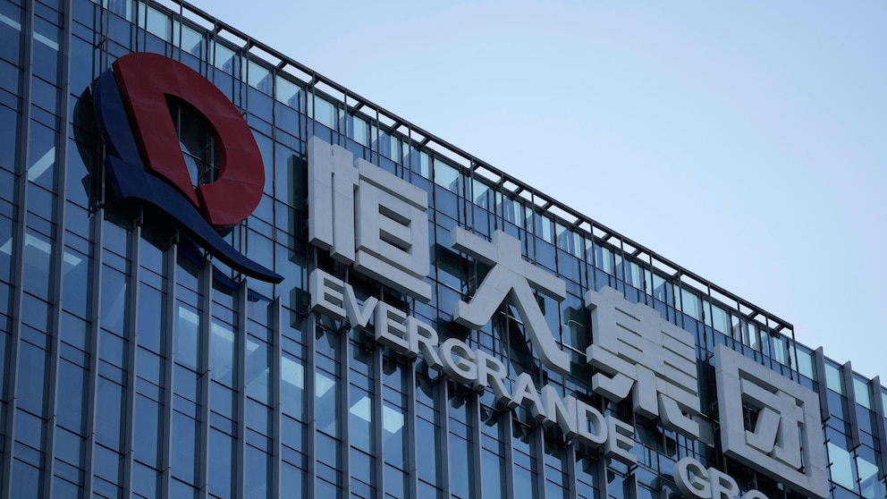 NextImg:Chinese property firm Evergrande's EV company says its executive director detained