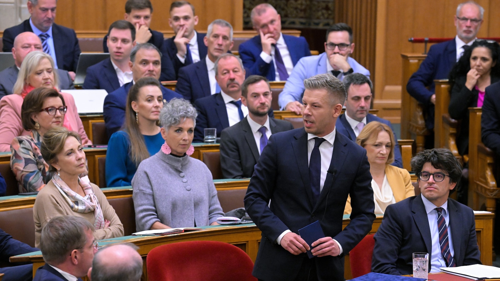 Парламентът на Унгария суспендира имунитета на премиера Маджар и двама министри от ерата на Орбан