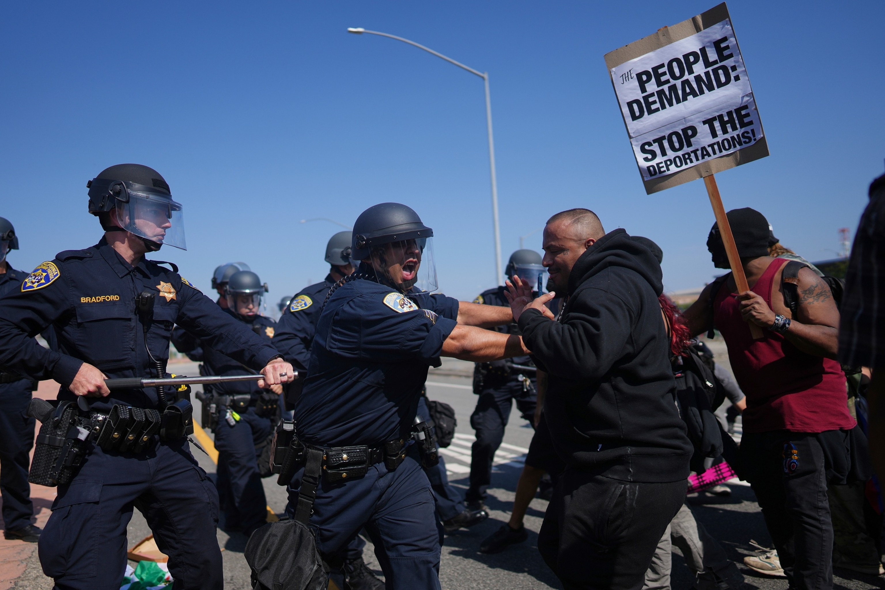 PHOTO: Immigration Raids Los Angeles