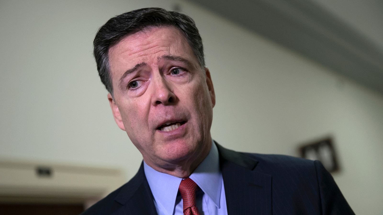  Judge grants James Comey's request to delay his seashell trial