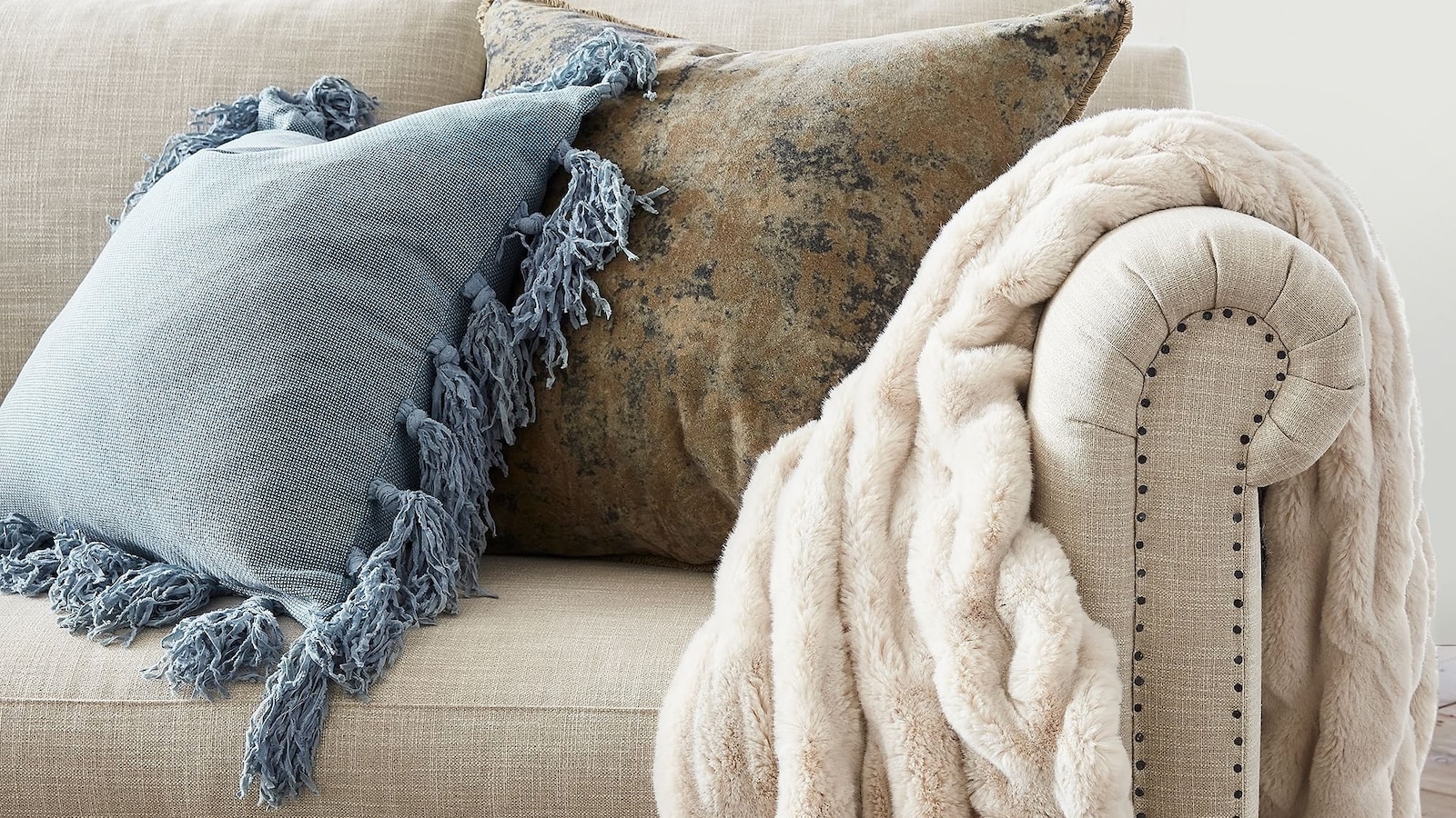 Faux Fur Ruched Throw
