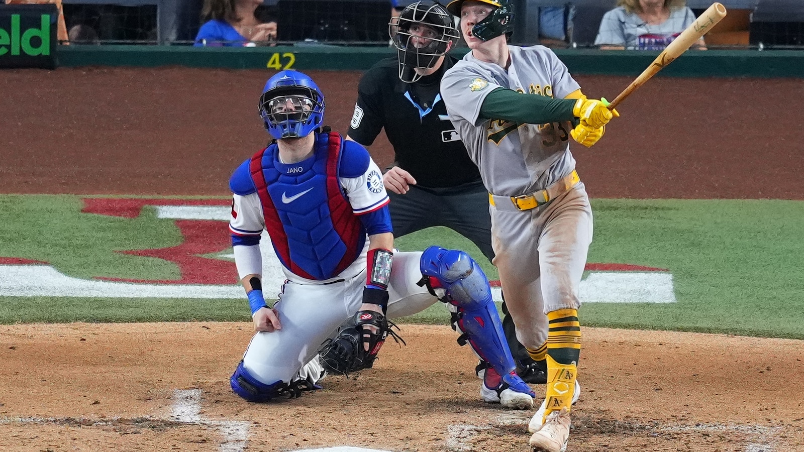 Bolte's two homers power Athletics past Rangers 9-2
