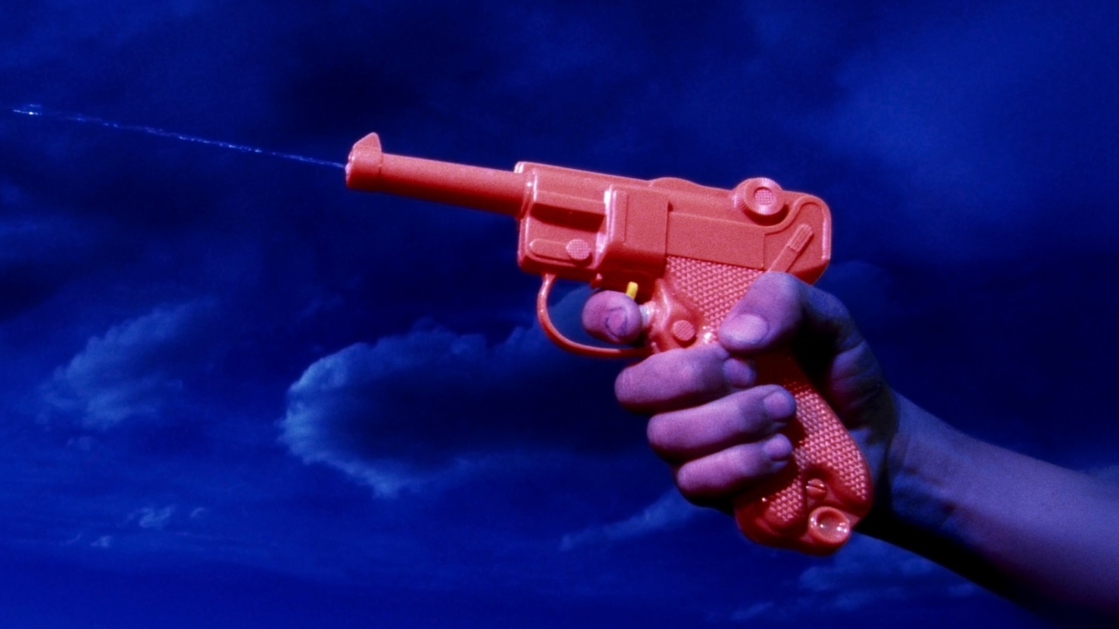 What to know about the high school 'senior assassin' water gun game ...