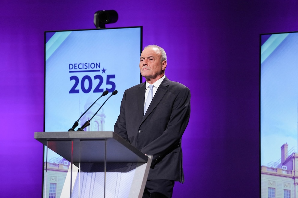 PHOTO: US-POLITICS-VOTE-NEW YORK-DEBATE