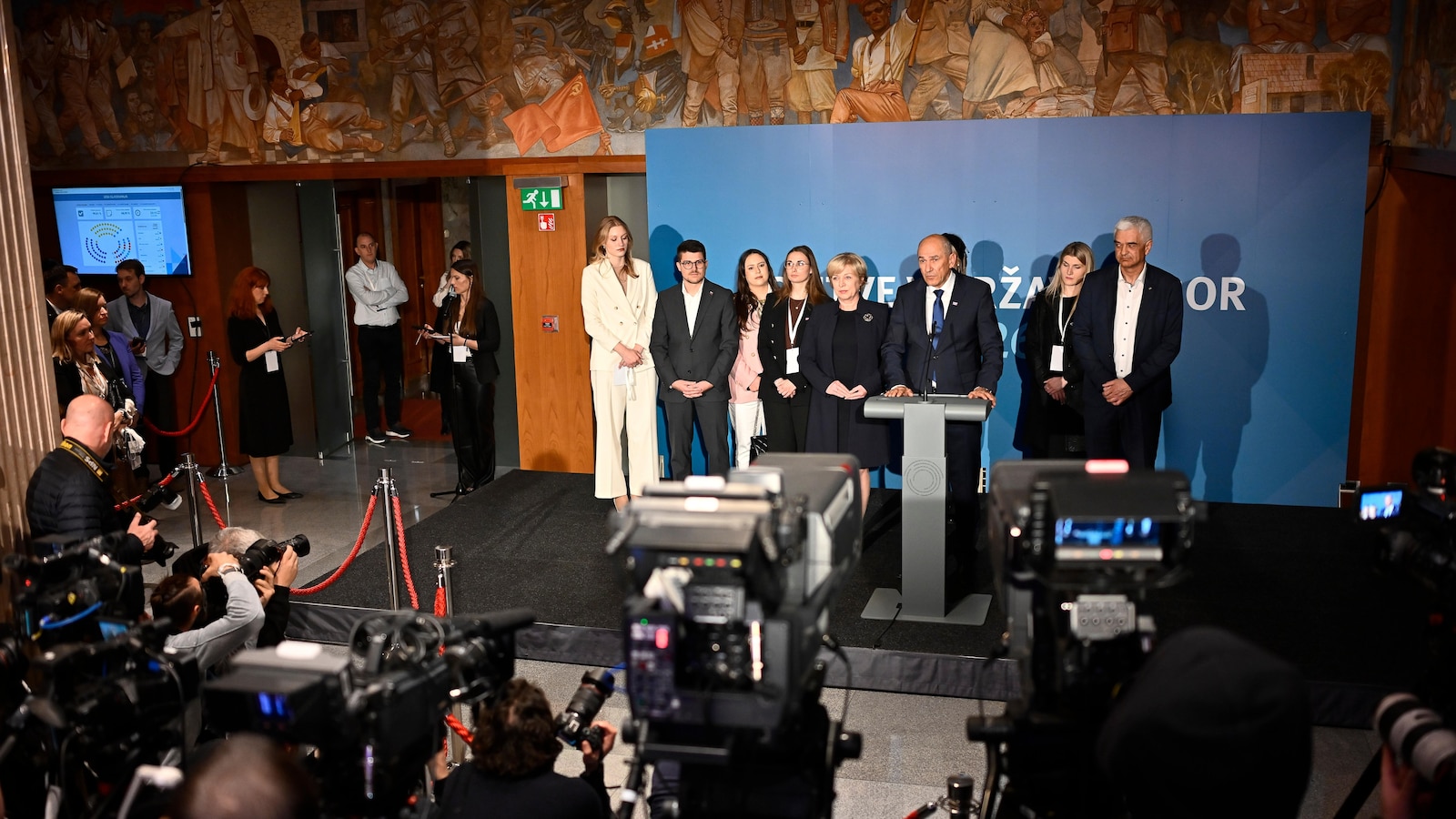 تقول سلوفينيا إنها أكدت نفوذها الأجنبي في الانتخابات التي جرت نهاية الأسبوع الماضي