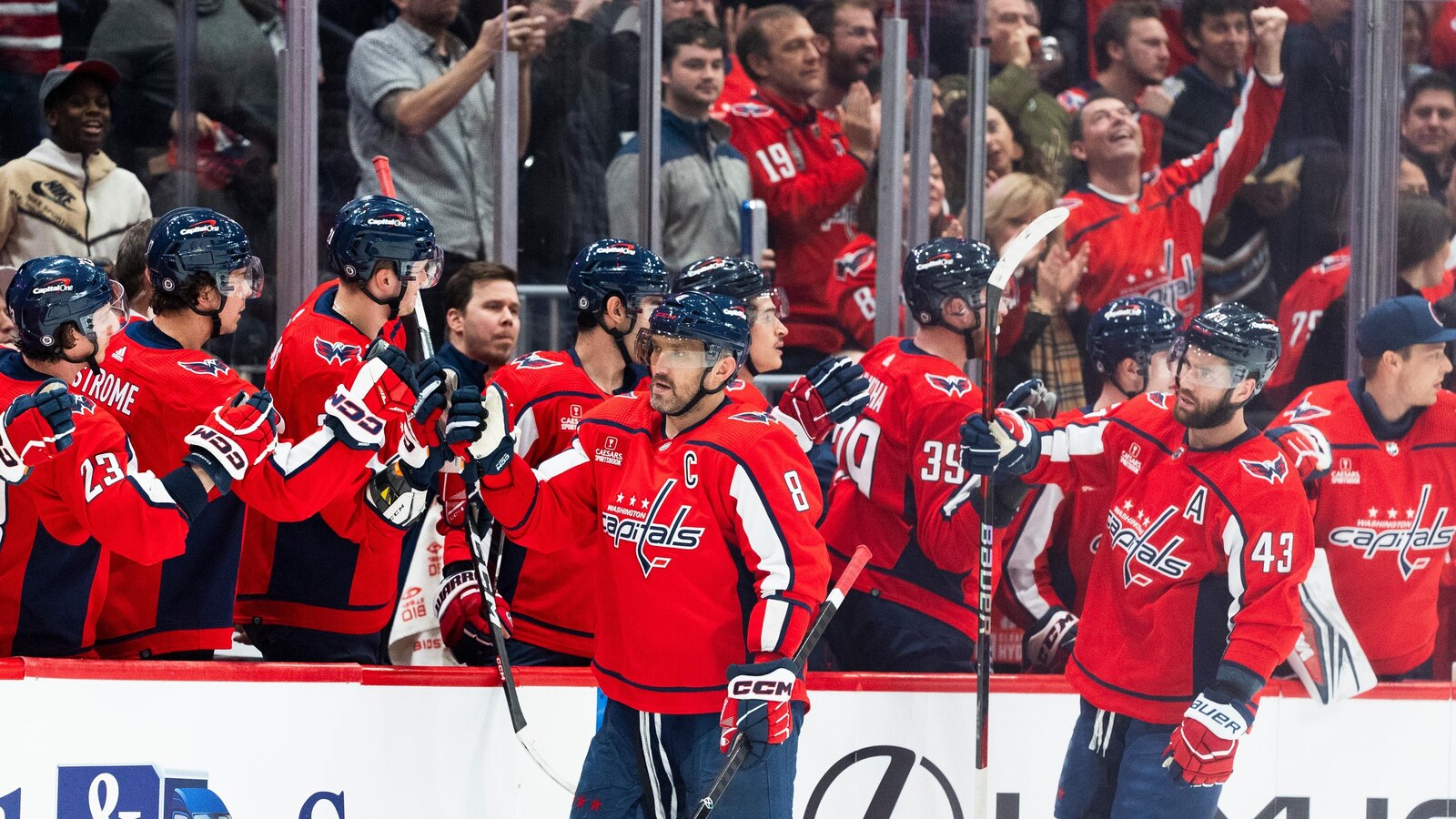 Capitals score 5 unanswered goals to beat the Flyers 5-2, a big win for Washington’s playoff hopes