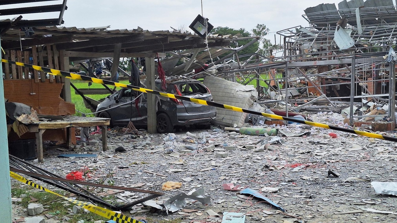 Firework Explosion Kills Nine, Injures Two Suphan Buri Thailand