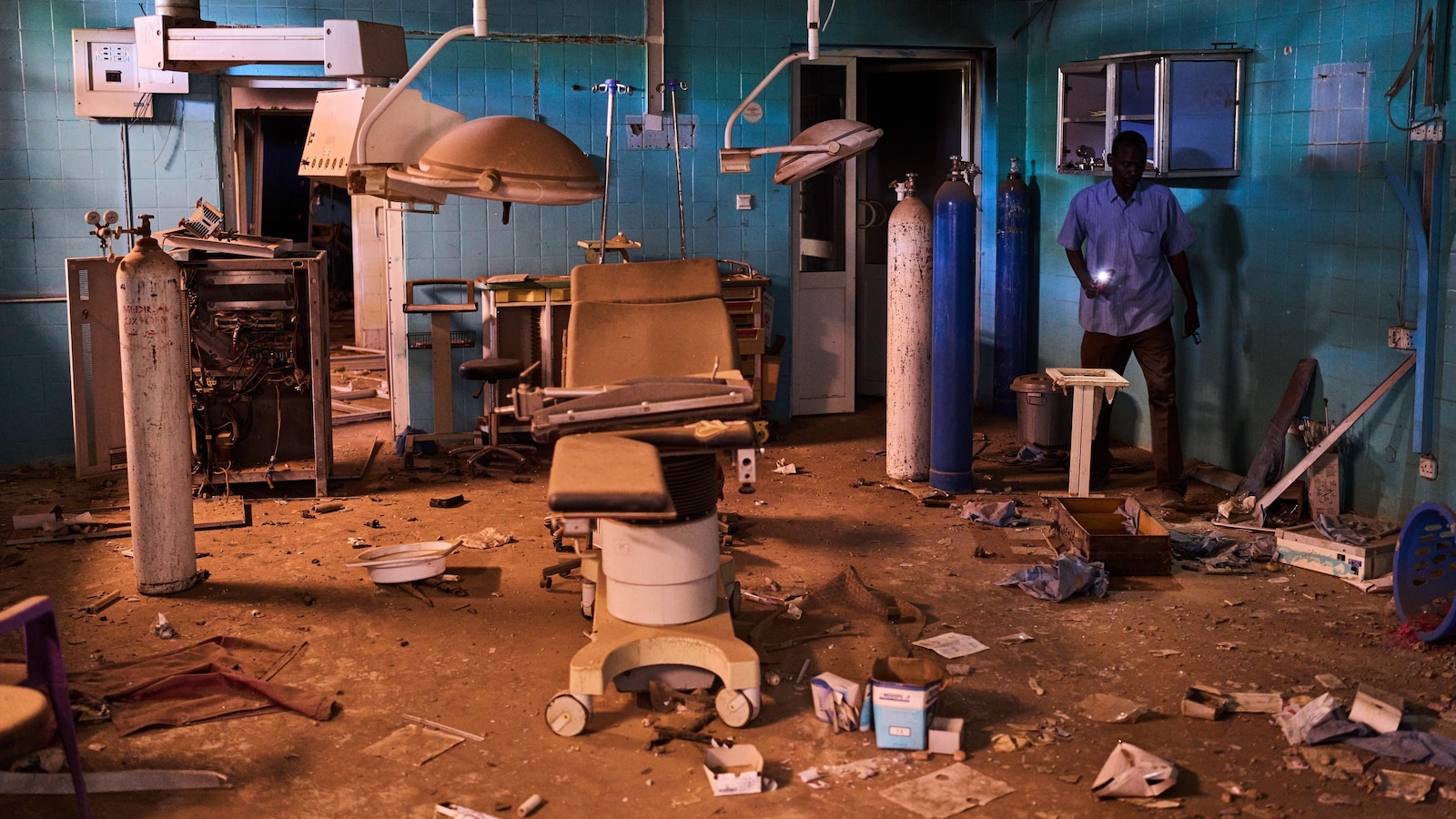 How a surgeon kept a Sudan hospital functioning on the war's front line