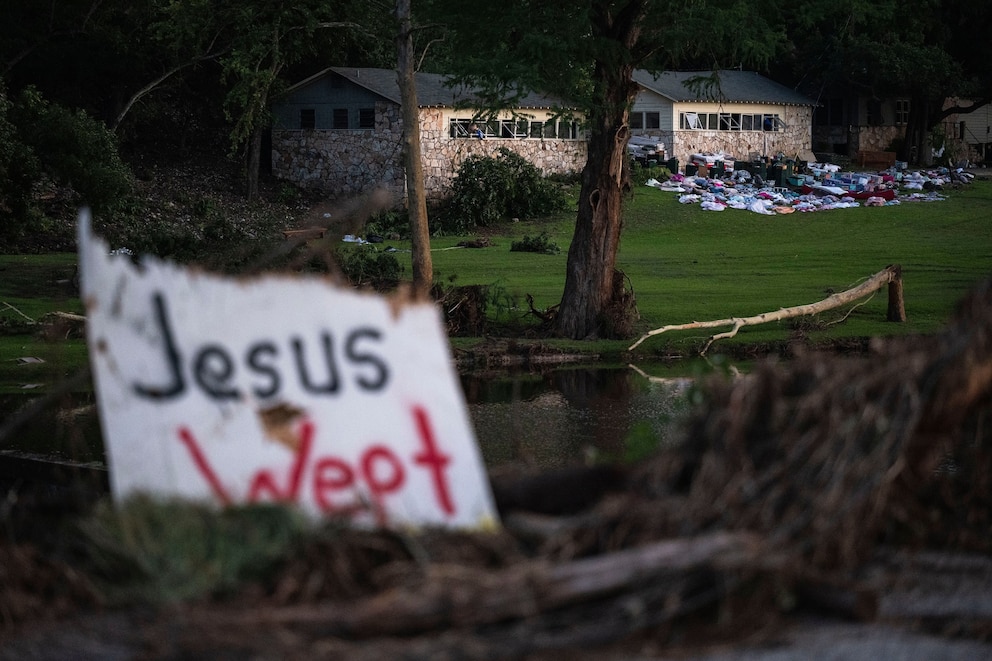 PHOTO: Texas Floods Camp Mystic