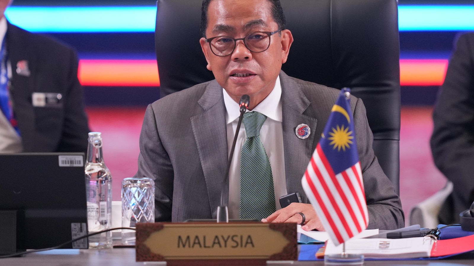 Malaysia urges ASEAN to expand defense cooperation in cyberspace