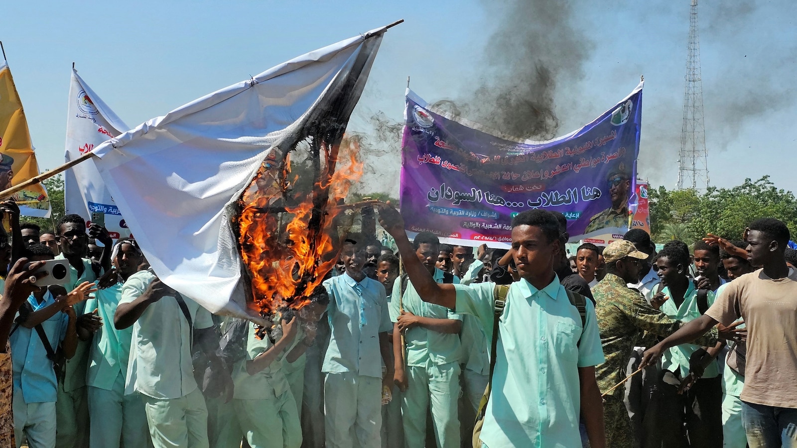 Tales of horror emerge from Darfur after rebels take control of key city