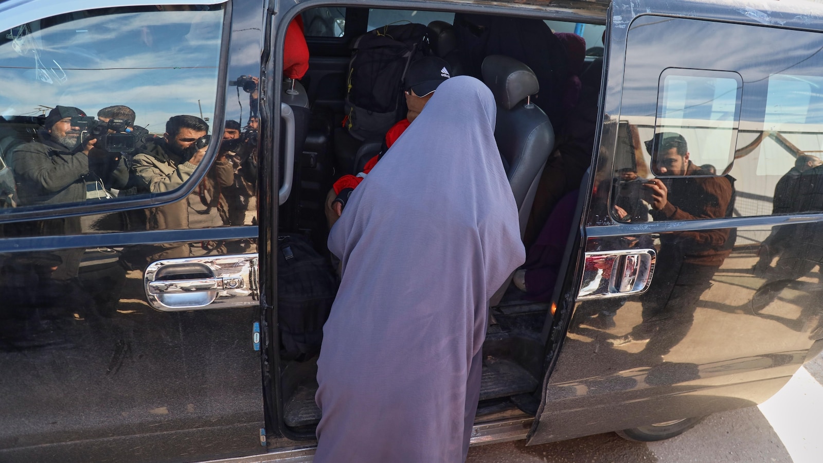 Правителството на Австралия забрани на австралиец с предполагаеми връзки с