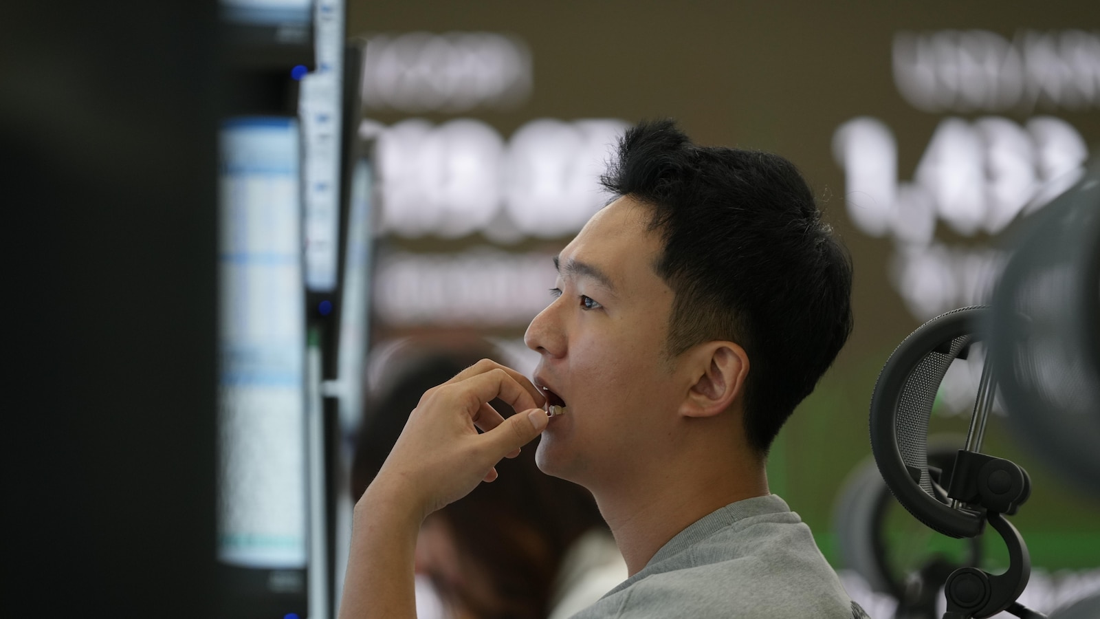 Asian shares follow Wall Street lower in final stretch of 2025