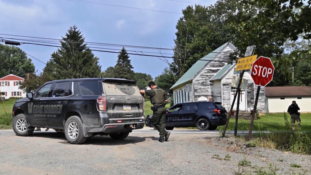Video Pennsylvania troopers responding to call shot in ambush ...