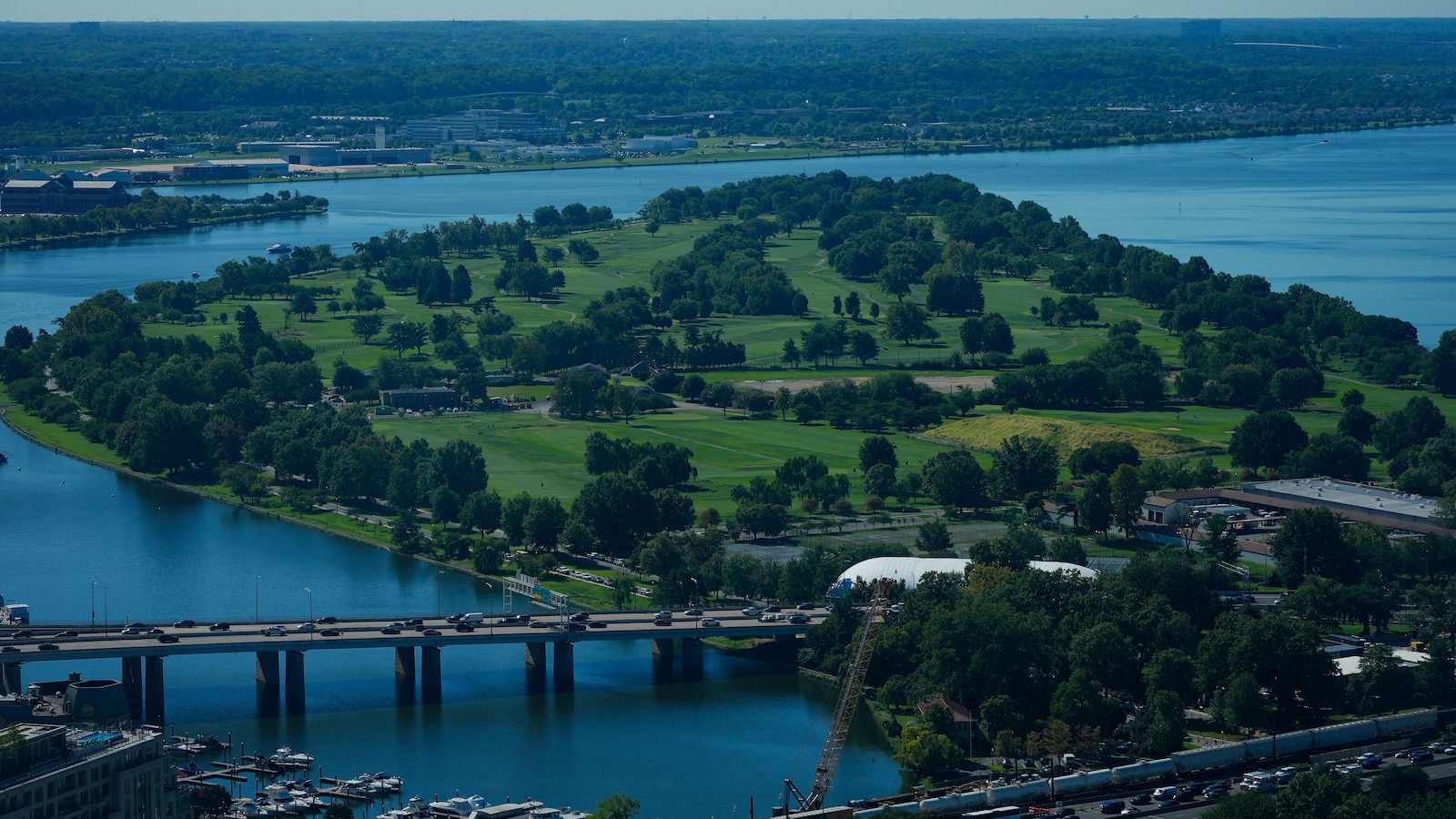 Park service could remove more than 500 trees at historic golf course Trump wants to redesign