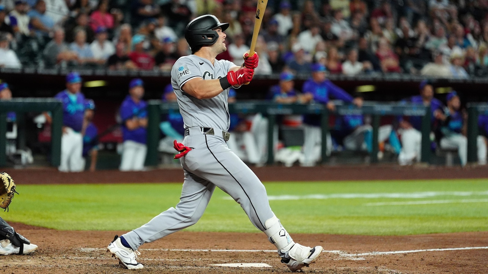 Benintendi's tiebreaking 3-run homer in 9th lifts White Sox over Diamondbacks 4-1