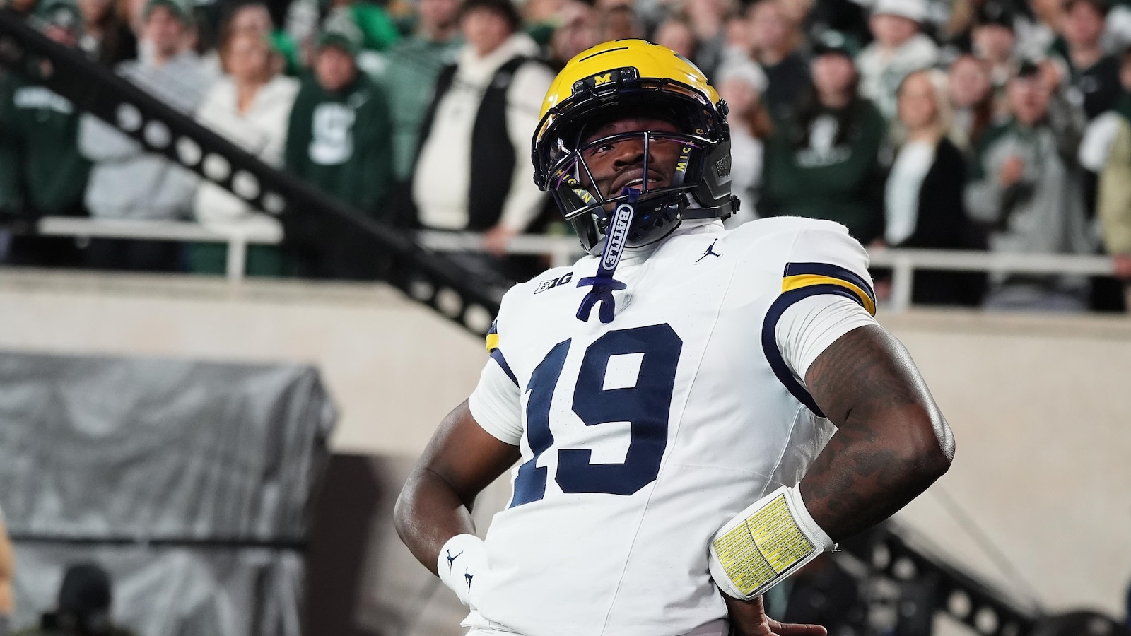 Michigan Secures Fourth Consecutive Victory Over Michigan State with 31-20 Win