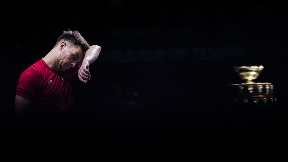 Djokovic’s winning streak at Davis Cup ends with defeat to Sinner
