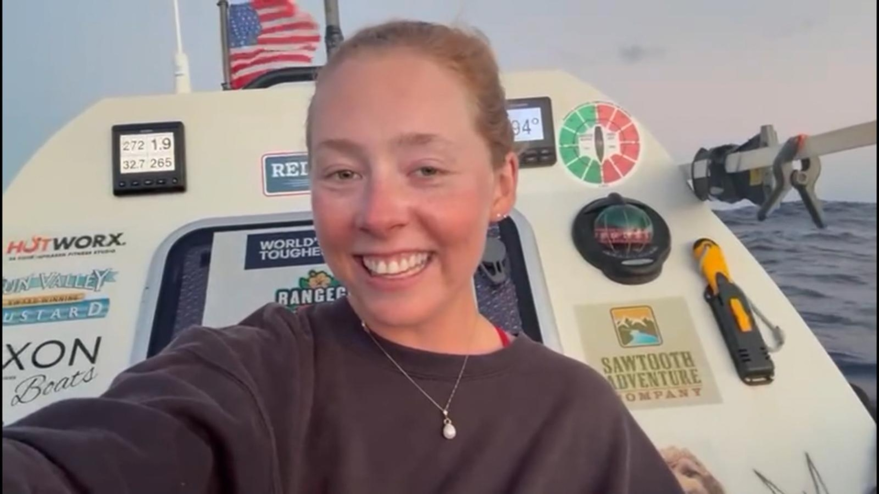 Video 25-year-old American woman to finish solo row across
