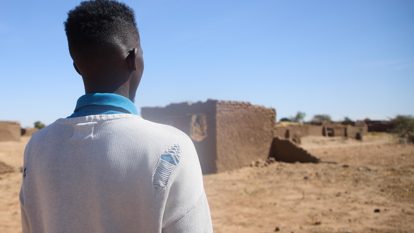 Судански лекар разказва мъчителното си бягство от дарфурски град под бунтовнически бомбардировки