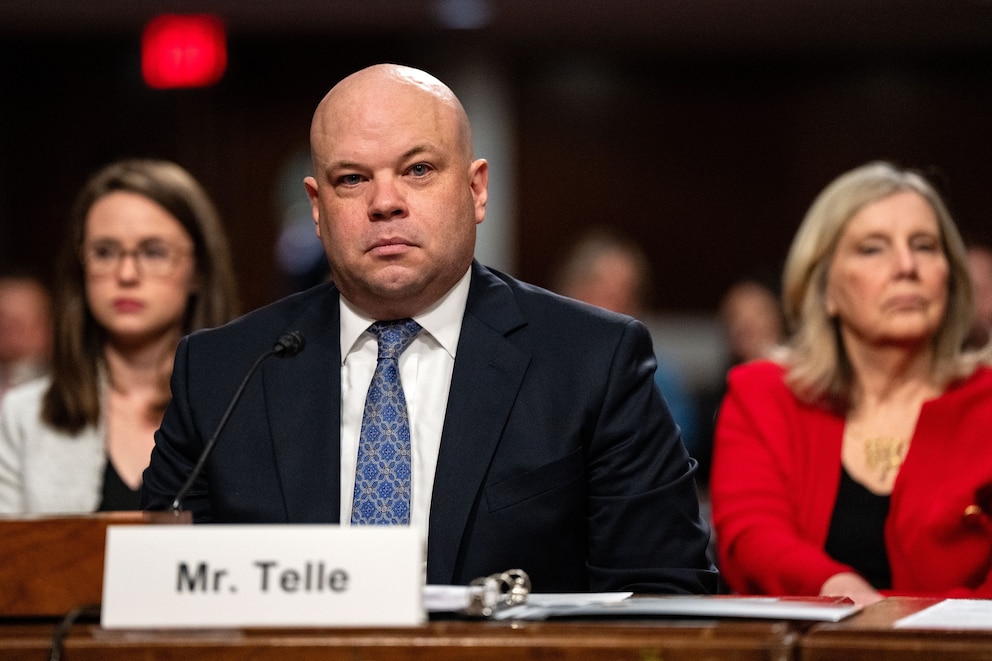 PHOTO: Senate Armed Services Committee Holds Confirmation Hearing