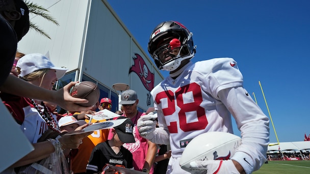 Deion Sanders' son waived by Buccaneers, AP source says - ABC News