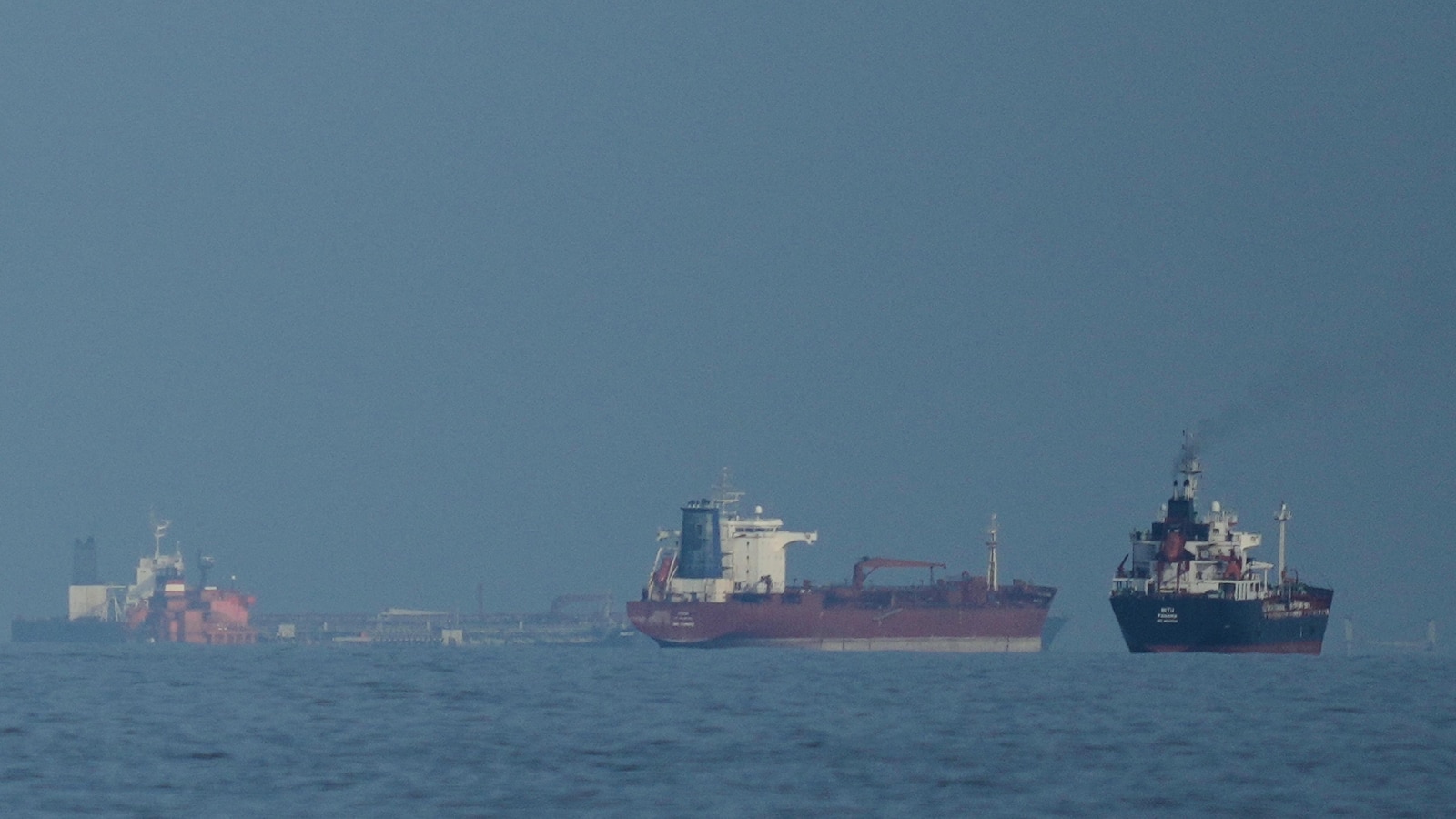 Oil Prices Increase Following U.S. Announcement of Iranian Port Blockade