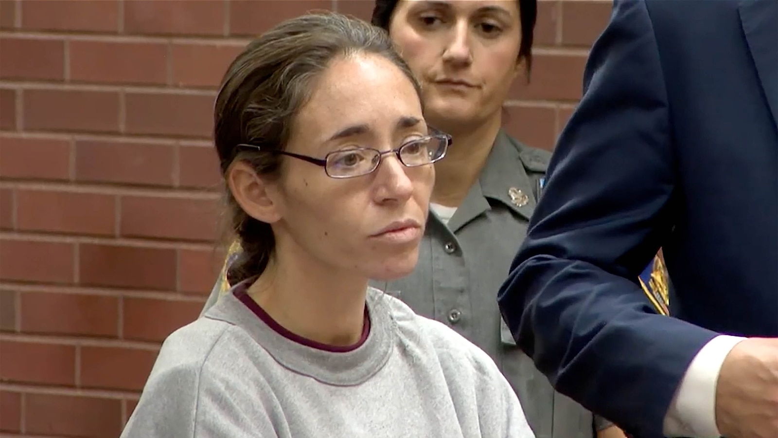 Connecticut mom appears in court for allegedly attempting to poison man ...