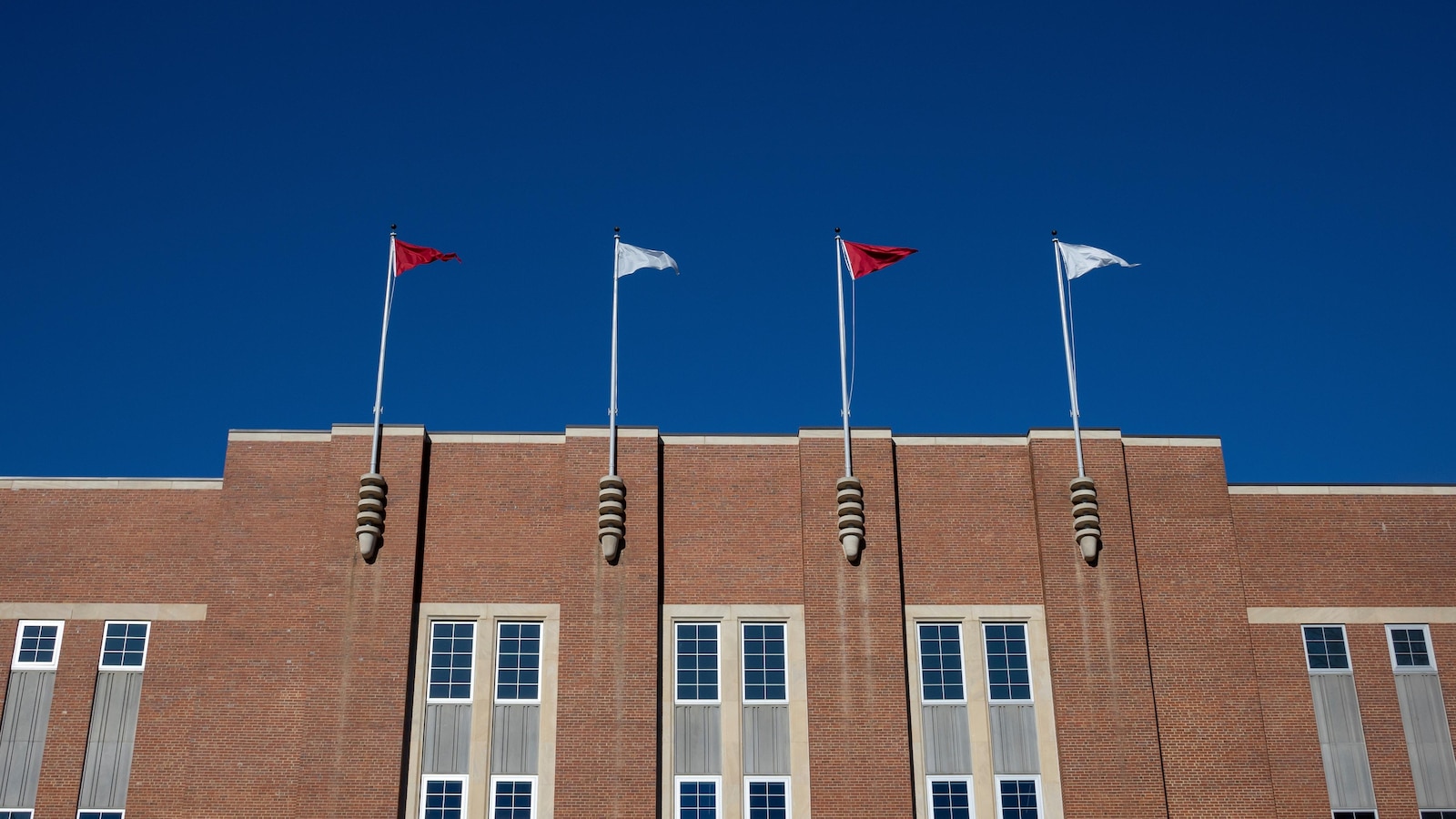 17 former NC State athletes join lawsuit alleging abuse by ex-head trainer, bringing total to 31