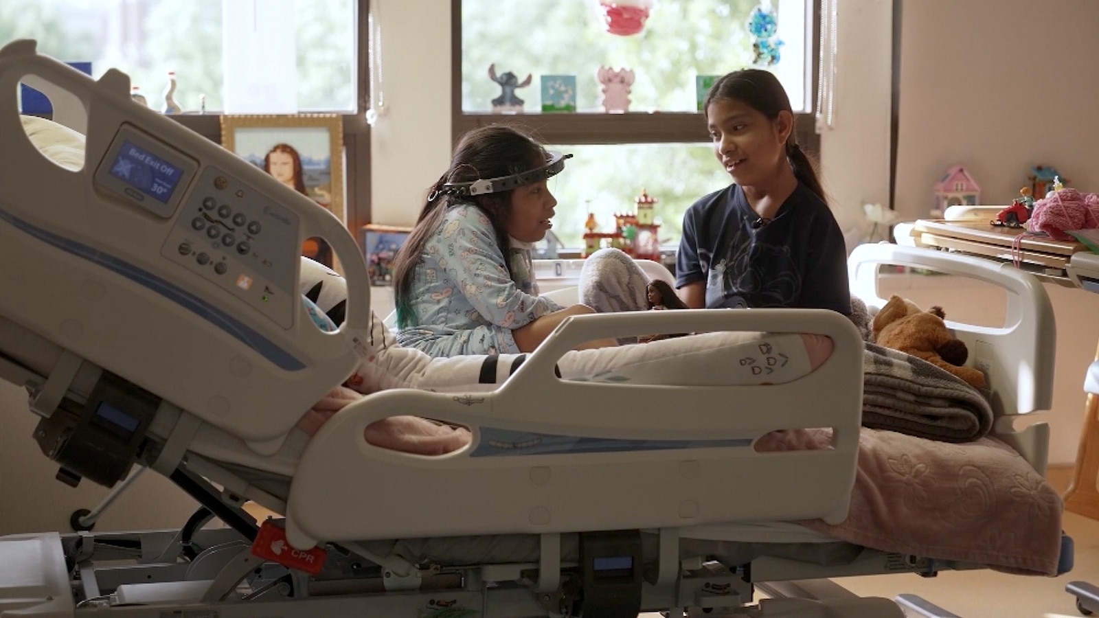 Eleven years after conjoined twins Knatalye and Addy Mata were successfully separated, the girls are undergoing surgery yet again, this time to treat their scoliosis.