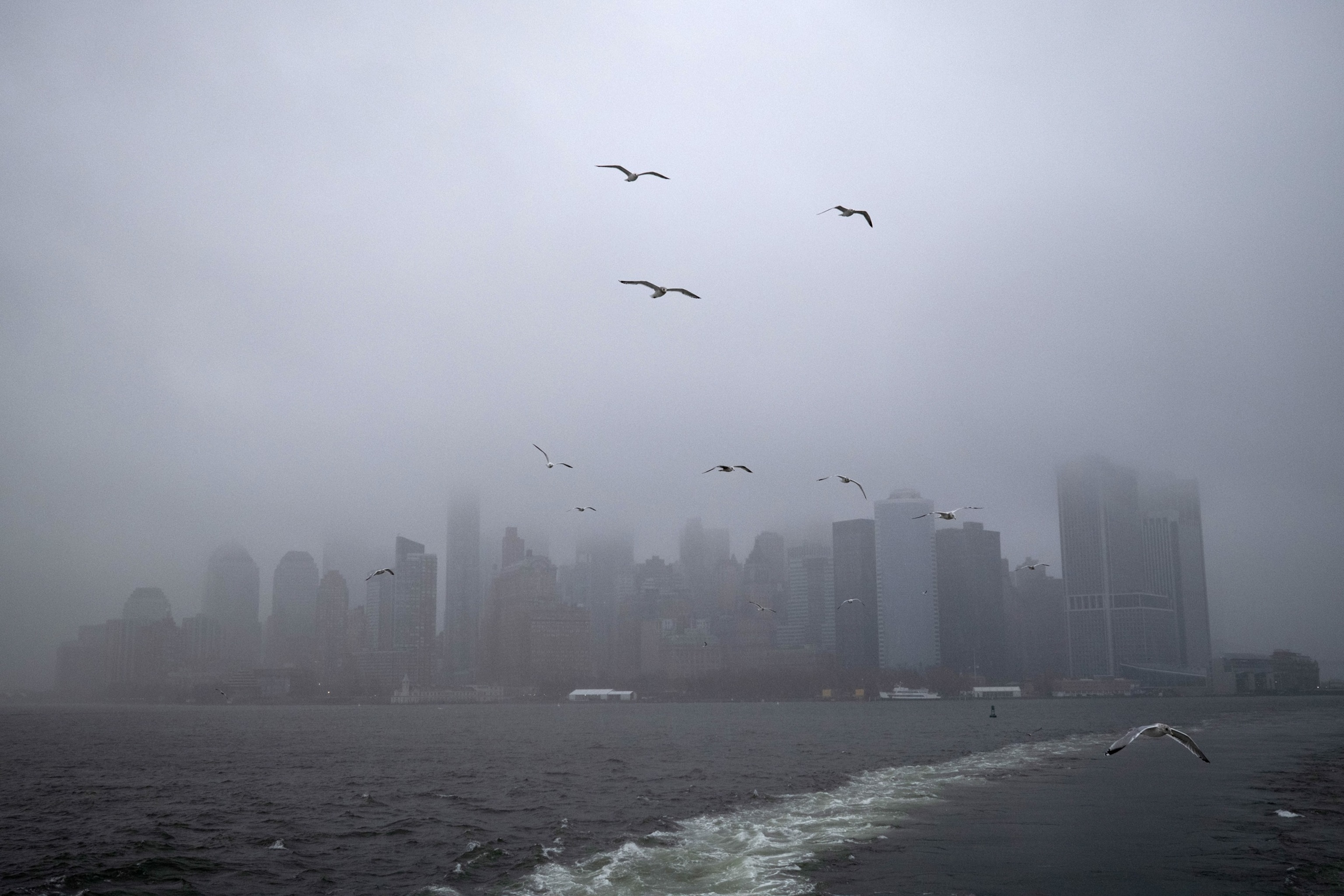 PHOTO: The Manhattan skyline is shown during heavy rain in New York, Dec. 19, 2025.