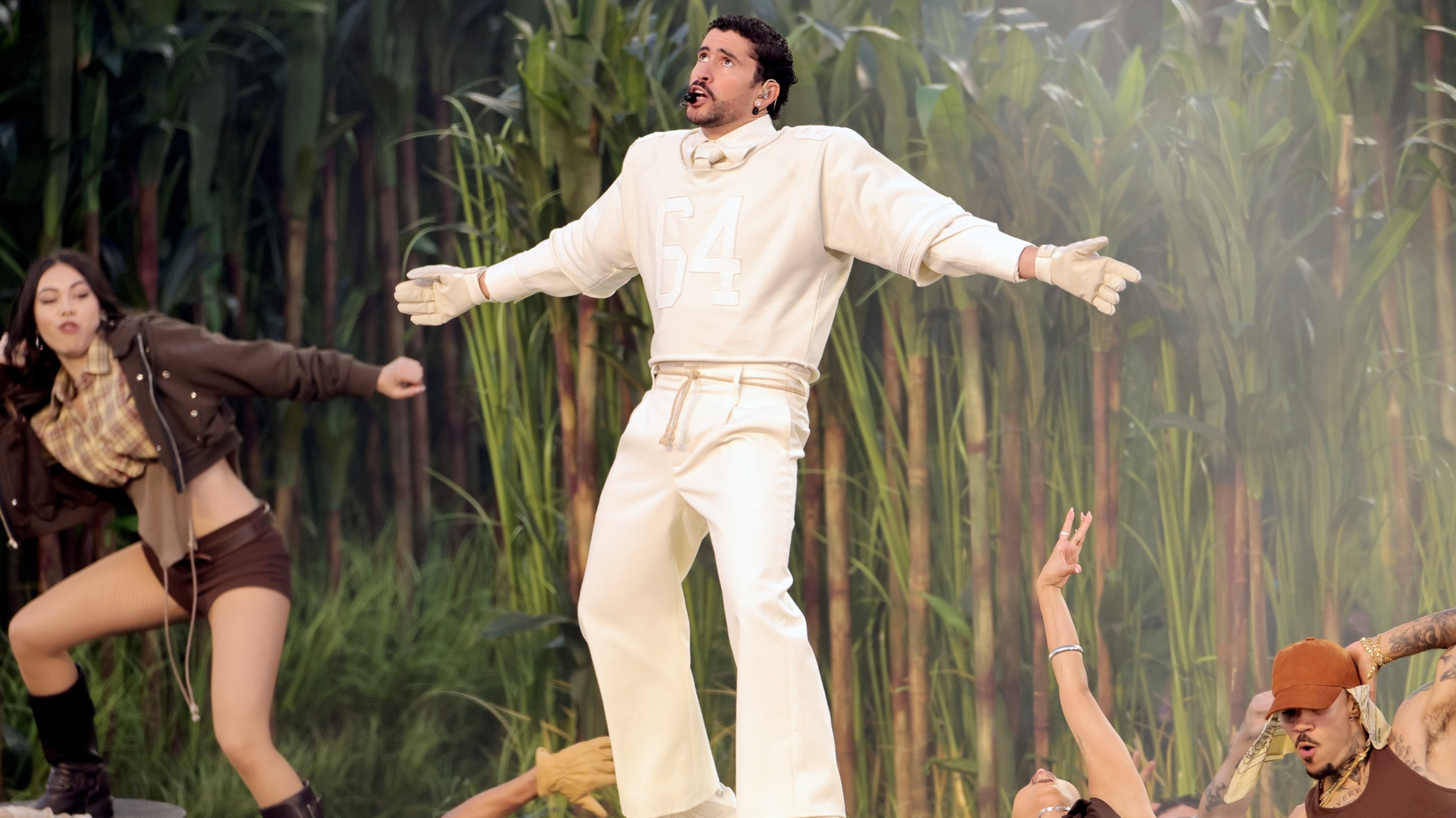 Super Bowl 2026 Bad Bunny Brings Puerto Rican Culture To Halftime Show Bad Bunny 3 Gty Gmh 260208 HpMain 16x9 