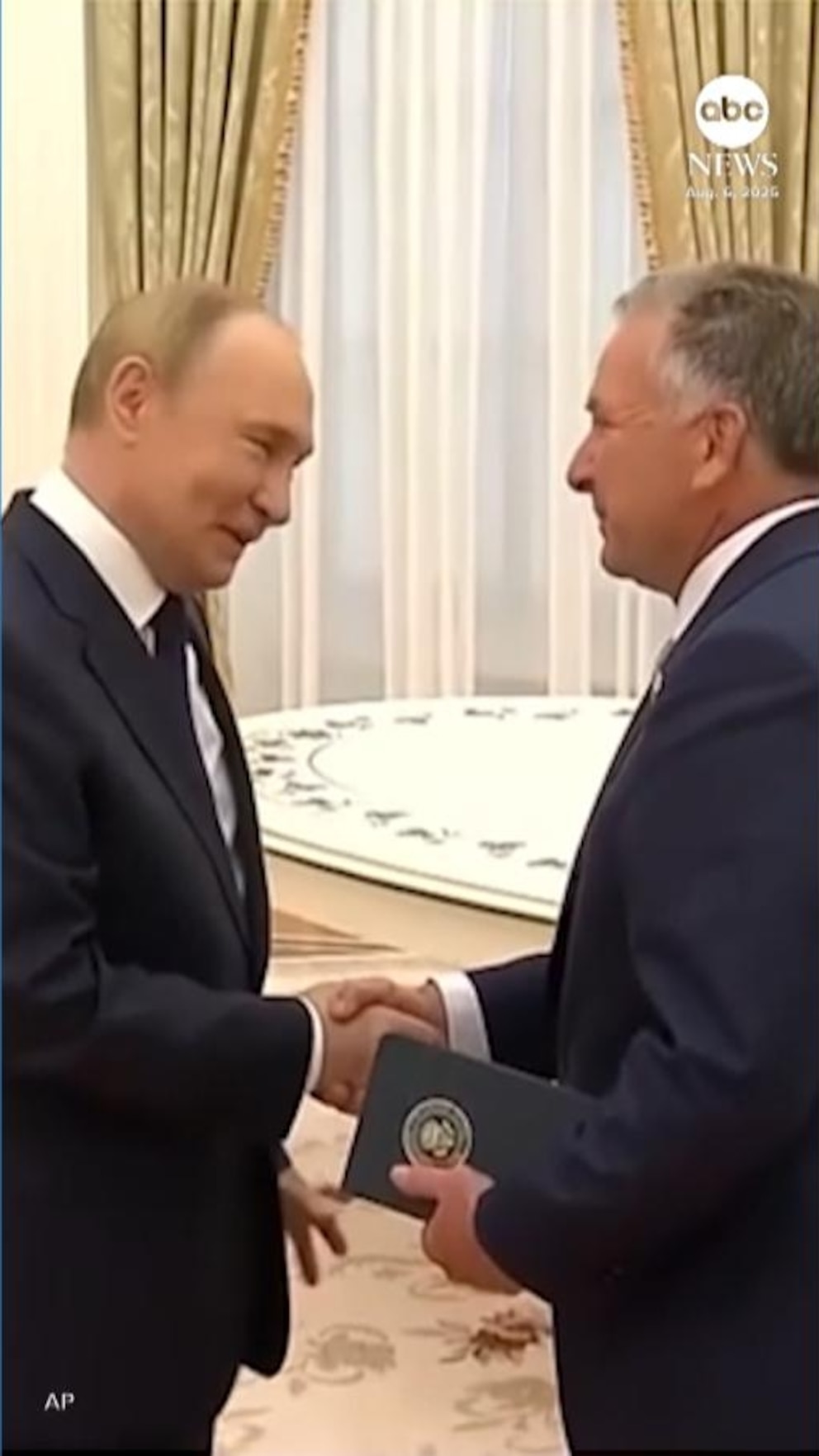 NextImg:Video Witkoff meets with Putin in Moscow as ceasefire deadline looms