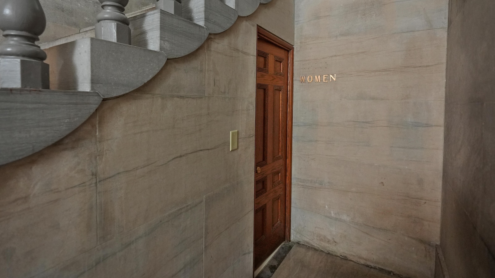 Women legislators fight for ‘potty parity’