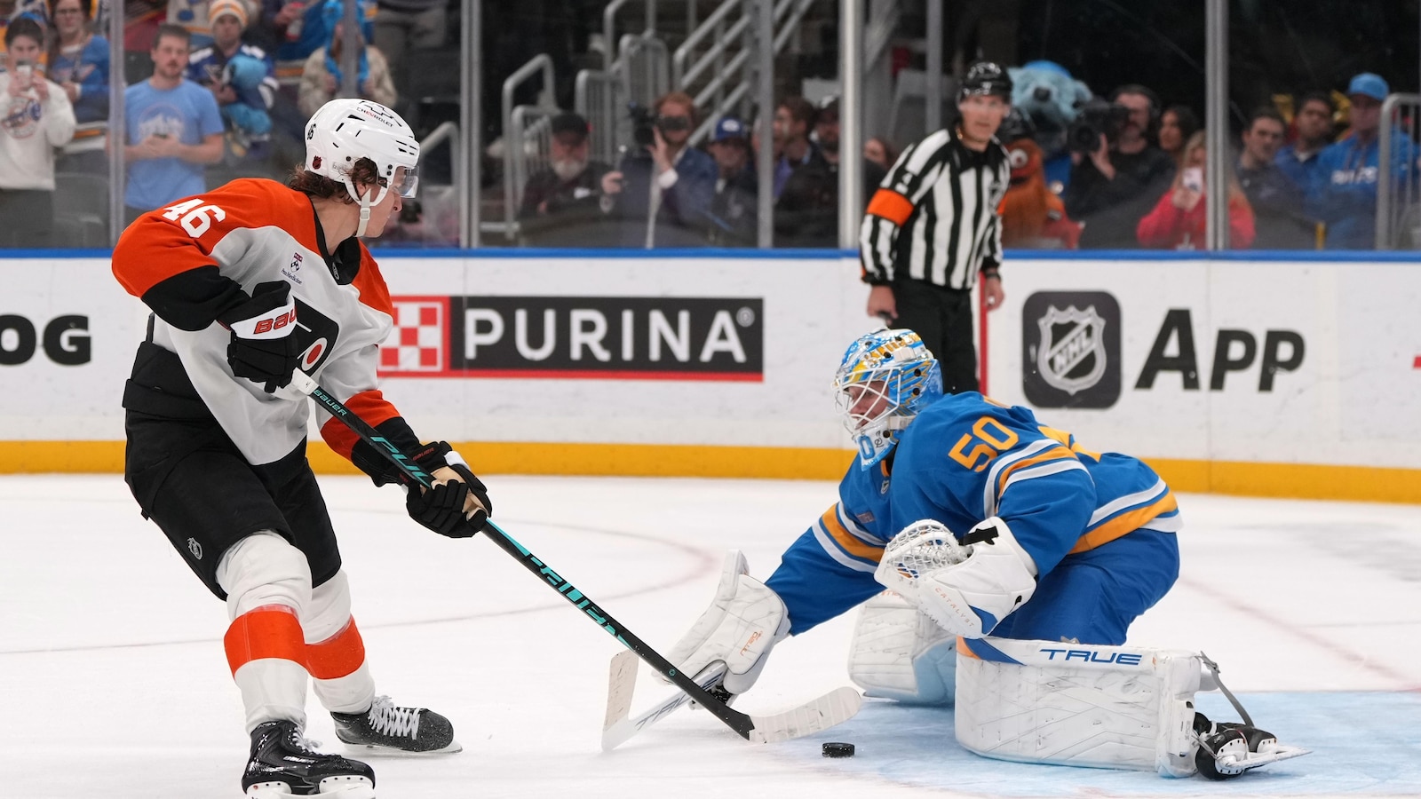 Zegras has 2 goals and assist, gets winner in shootout as Flyers beat Blues 6-5