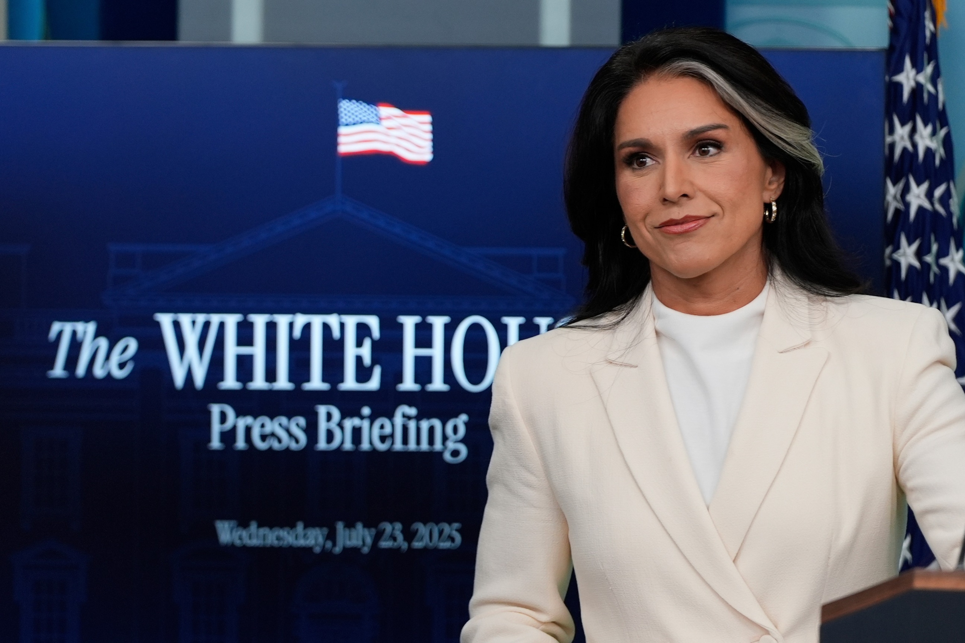 tulsi gabbard 5 ap gmh 260316 1773692526486 hpMain