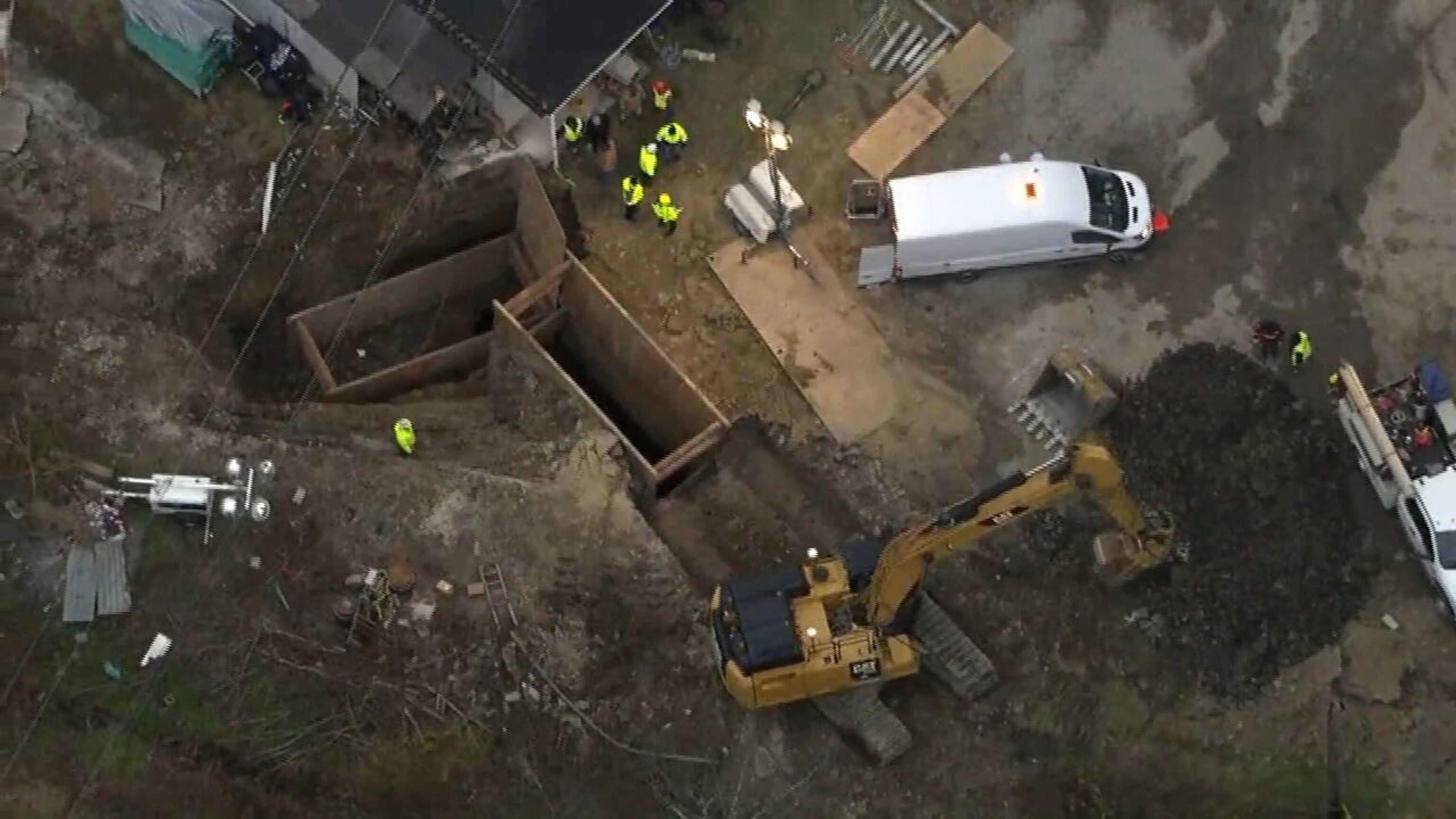 Search for woman in sinkhole shifts to recovery effort: Police
