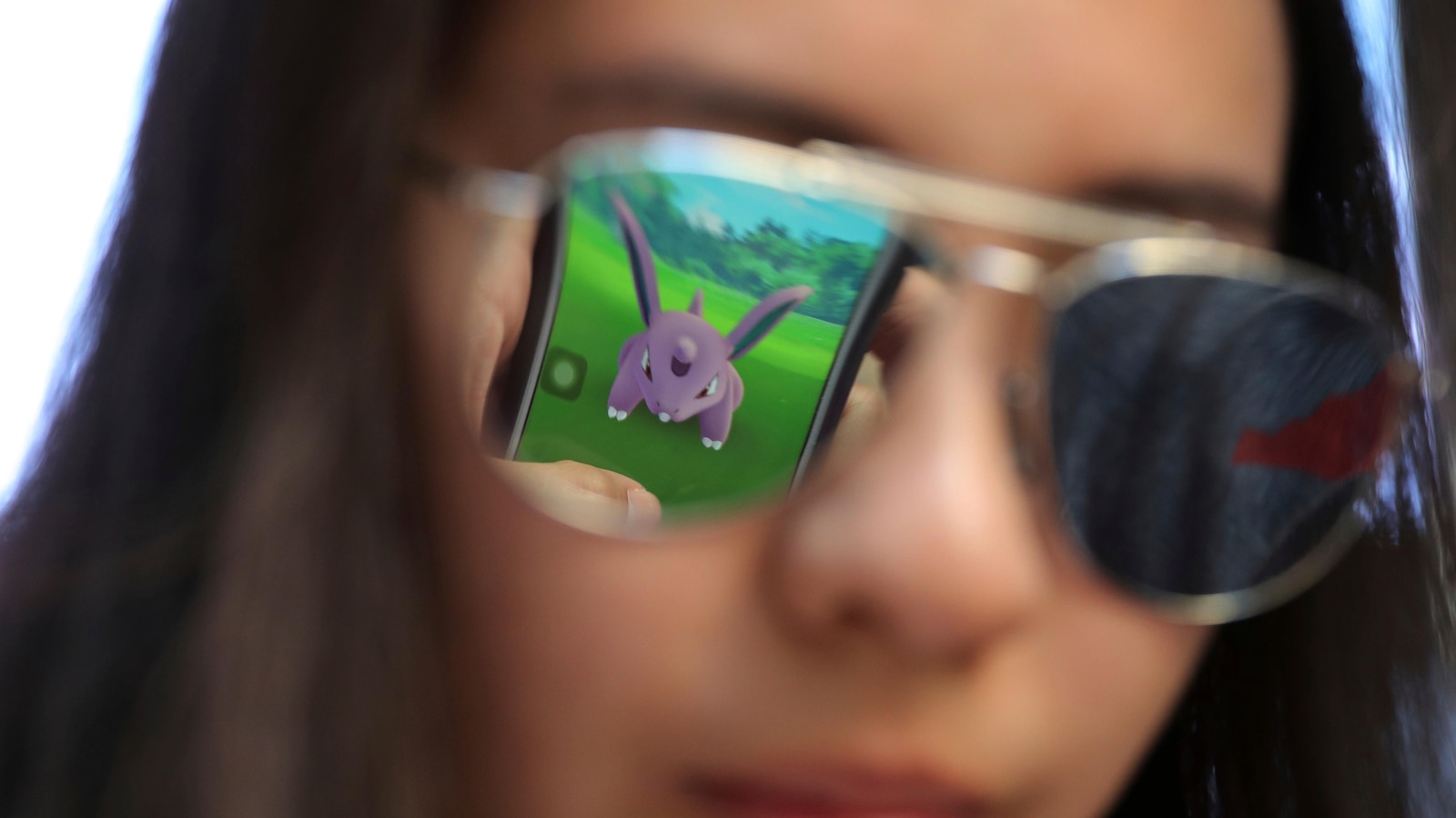 30 años después del lanzamiento de Pokémon, los fanáticos todavía intentan atraparlos a todos