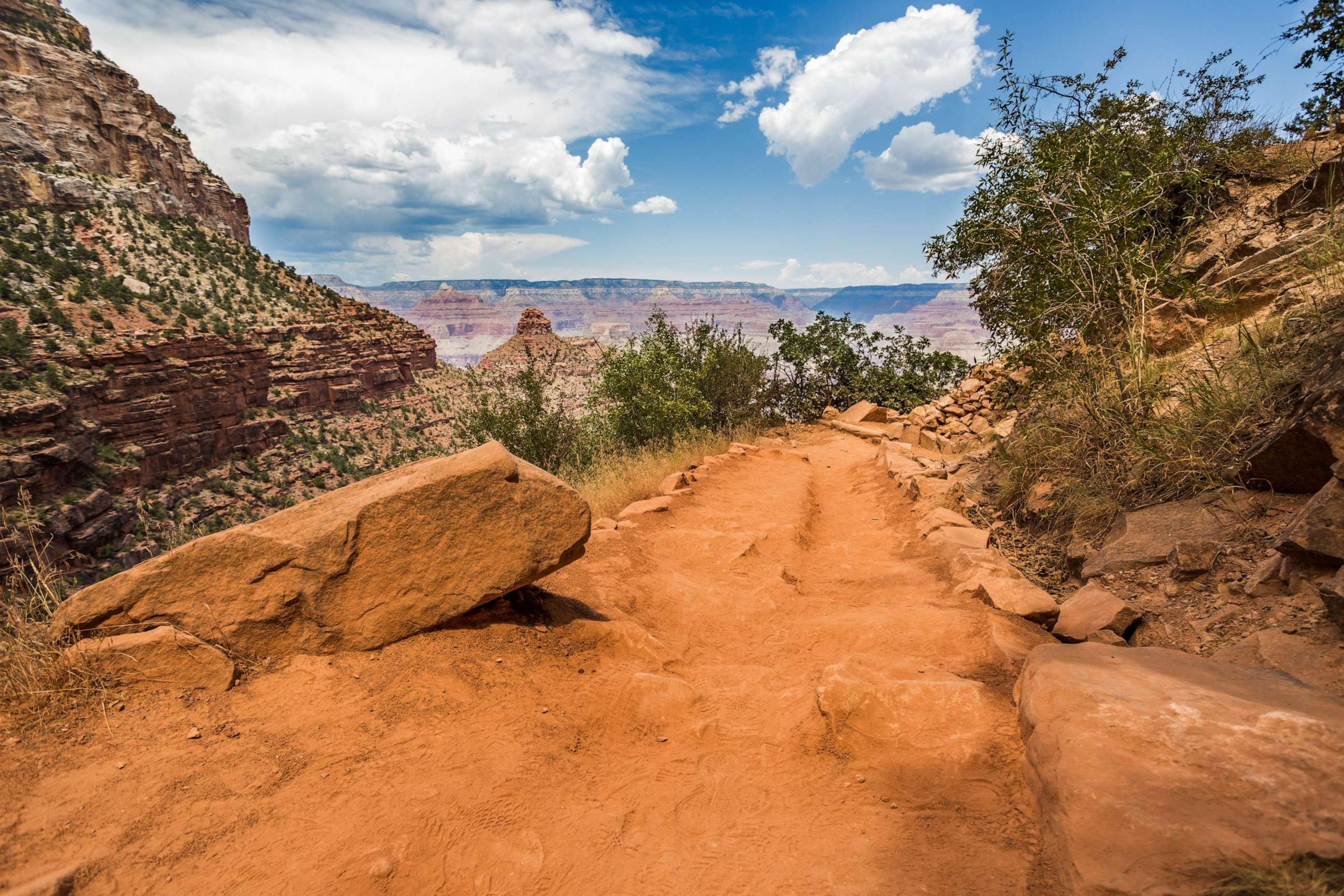 PHOTO: Hiking trail in Grand Canyon National Park in Arizona.